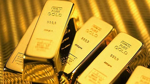 أسعار الذهب والفضة تتراجع..  وارتفاع لأسعار البلاتين والبلاديوم