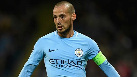 ديفيد سيلفا يتحول لعالم التدريب بعد انتهاء مسيرته الكروية