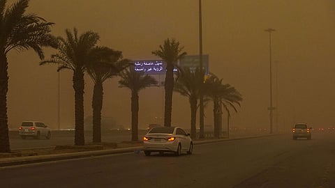 الأرصاد تعلن «طقس الخميس»: رياح نشطة مثيرة للأتربة في 6 مناطق