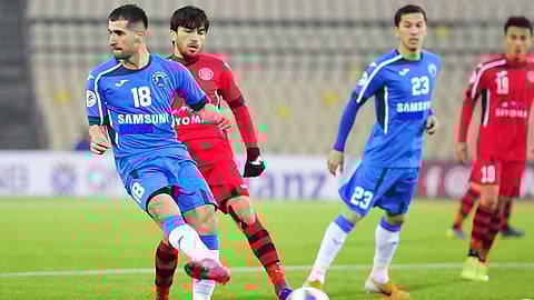 طاجيكستان تلحق بركاب الدول المعلقة للنشاط الكروي