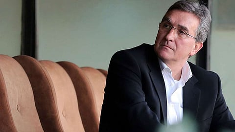 مدرب الأهلي السابق يشارك في حملة "كسر سلسلة المرض"
