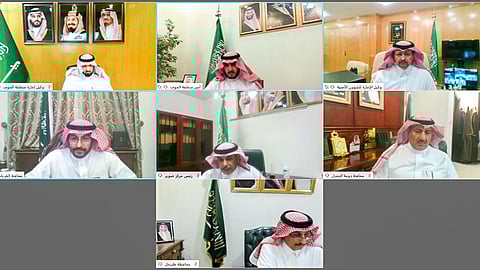 أمير الجوف يتابع سير العمل بمحافظات ومراكز المنطقة