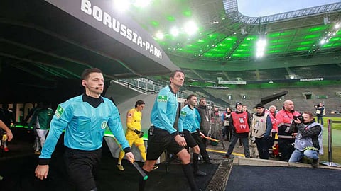 الاتحاد الألماني ينفض الغبار عن حكام «بوندسليجا»