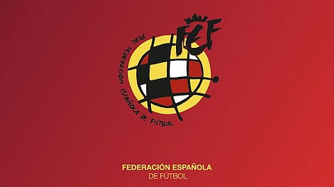 الاتحاد الإسباني يلجأ إلى قائمة الـ23 لاعبًا تمهيدًا لعودة النشاط