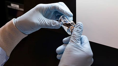 بعد التوصل إلى عقار كورونا الثلاثي.. تحذير في هونج كونج من وباء جديد أشد فتكًا