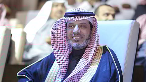 "ماسكي".. بروفيسور سعودي يبتكر كمامة مطورة تصرف الدواء وتقي من الميكروبات الدقيقة