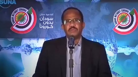 بالفيديو.. «تصريح بشأن كورونا» يطيح بوزير الصحة السوداني