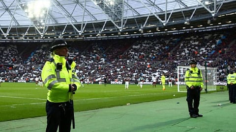 الشرطة تصف عودة مباريات الدوري الإنجليزي بالتحدي المستحيل