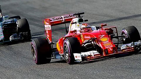 «فورمولا 1» تسعى للانتصار على كورونا في حلبة سيلفرستون