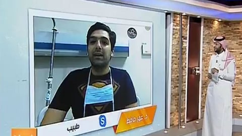 رسالة مؤثرة من طبيب نقل كورونا لأمه وأخواته