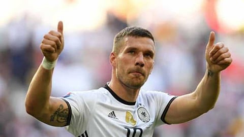 بودولسكي متفاخرًا بـ«بوندسليجا»: كألمان أثبتنا قدرتنا مجددًا