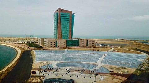 طي قيد عضو هيئة تدريس بجامعة جازان بسبب تغريدات مسيئة