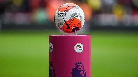 رابطة «بريميرليج» تؤكد ثقتها في عودة النشاط مع عدم استبعاد خيار الإلغاء