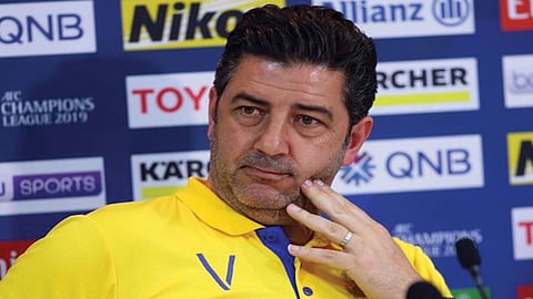 النصر يقطع الطريق على العروض الأوروبية لفيتوريا