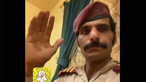 مواطنون يتعاطفون مع «دمعة أحمد» ويصفونها بالغالية.. وأمير الجوف يكرمه