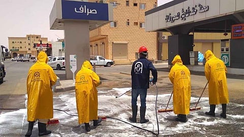 أمانة الجوف تنفذ 1188 جولة رقابية وتُطهر 1300 موقع.. في أيام العيد