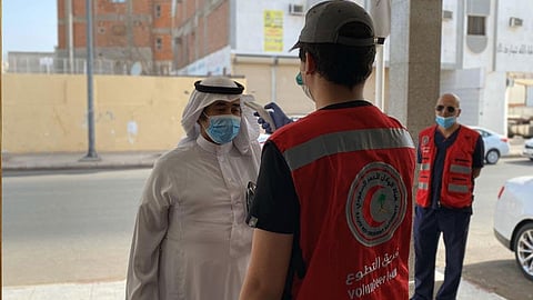 بالصور.. متطوعو «هلال المدينة» يشاركون في الفرز البصري بالمسجد النبوي