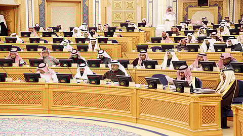 «الشورى» يطالب النيابة بدراسة سبب ارتفاع بعض الجرائم.. والتحول الإلكتروني الكامل في أعمالها