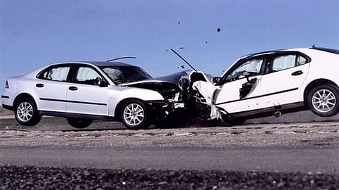 اصطدام مركبتين بمحافظة القنفذة.. ونقل المصابين إلى المستشفى