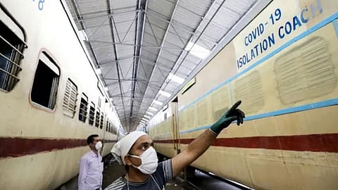 الهند تخصص 500 عربة قطار كمرافق صحية لمواجهة كورونا