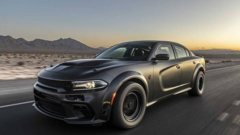 دودج تشارجر تحصل على تعديل ناري بقوة 1.525 حصان
