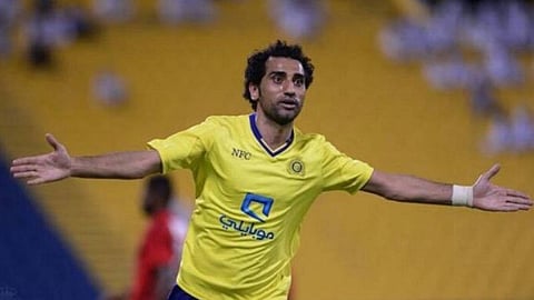 قائد النصر السابق يثمّن معدن «راهب العالمي»
