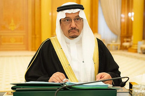 وزير التعليم يعتمد الإطار التنظيمي لمشروع برامج التطوير المهني الصيفي عن بُعد