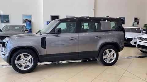 وصول ديفندر الجديدة إلى صالات عرض الناغي لاندروفر