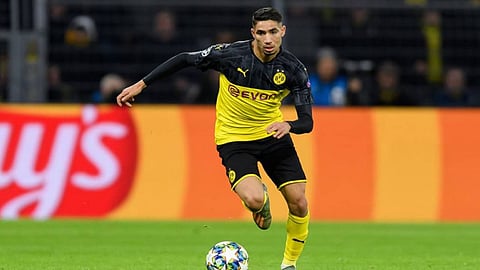 رسميًّا.. بروسيا دورتموند يعلن انتهاء علاقته بالمغربي حكيمي