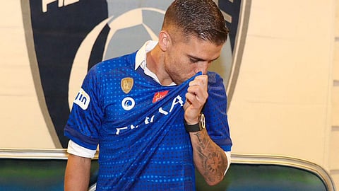 الهلال يوفر طائرة خاصة لإعادة كويلار إلى الرياض