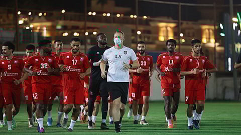 الرائد يرفض الخروج من بريدة.. وهاسي يكتفى بـ«الوديات الثلاث»