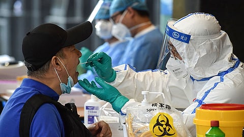 الصين تخفف إجراءات العزل في بكين.. وتتخلى عن شهادة «الحمض النووي»