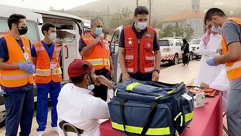 بالصور.. «هلال الباحة» يُشارك في تنفيذ الإجراءات الاحترازية بمنتزه غابة رغدان