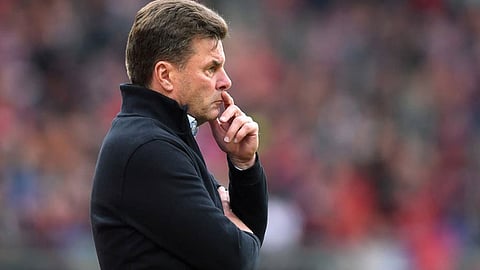 هامبورج ينفصل عن مدربه بعد فشل الصعود مجددًا