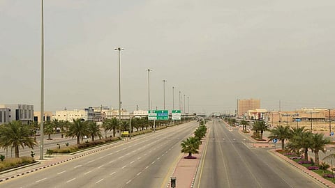 الحصيني: كتلة حارة تتمركز على الشرقية.. والعظمى المتوقعة بين 44 و50 درجة