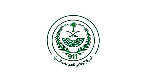 سقوط رافعة في خزان مياه بجدة.. ووفاة السائق نتيجة الحادث