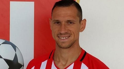 خطأ طبّيّ يؤدي لإصابة 19 لاعبًا بفيروس كورونا في بلغاريا