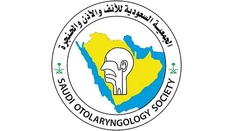 السعودية للأنف والأذن والحنجرة تُحذر من مضاعفات خطيرة بسبب غير المختصين