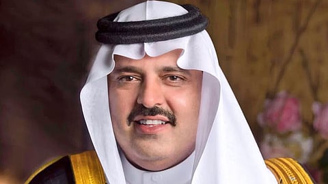 أمير حائل يدشن نظام الملف الطبي الإلكتروني بالمستشفى العام