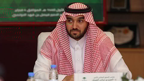 «ضمك» يشكر وزير الرياضة لقيامه بتسهيل عودة الأرجنتيني زيلايا