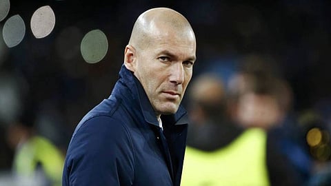 زيدان يُثير الشكوك حول مستقبله مع ريال مدريد