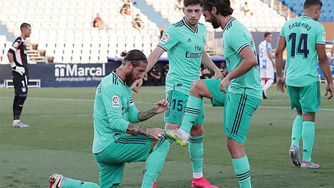 الدوري الإسباني: تعادل لريال مدريد وأتلتيكو وانتصار إشبيلية في الختام