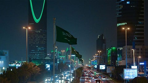 أخبار السعودية اليوم.. الموارد البشرية تعلن مواعيد إجازة عيد الأضحى..  «التأمينات» تكشف موعد صرف تعويضات السعوديين بالقطاع الخاص