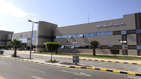 عملية ناجحة لتثبيت كسر مفتت في ركبة شاب بمستشفى أحد رفيدة