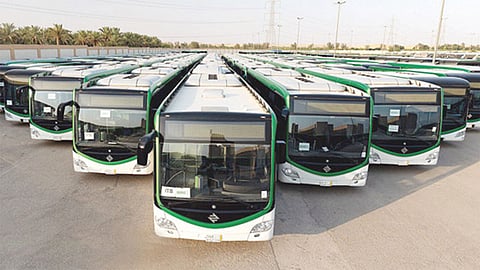 المركز الوطني لإدارة الدين يموّل مشروع "حافلات الرياض" بمليار ريال