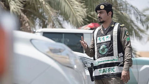 المرور: 15 مخالفة غراماتها تتراوح بين 150 و300 ريال