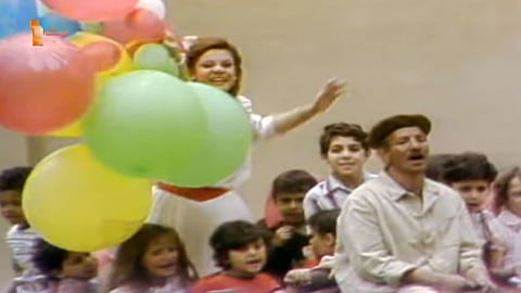 أهلًا بالعيد.. تعرف على حكاية أغنية أثارت الجدل أكثر من ربع قرن