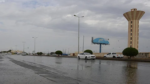«مدني جازان» يحذر من مخاطر التقلبات الجوية المصاحبة للأمطار