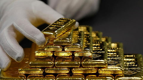 بيع أم شراء أيهما أصح بعد ارتفاع سعر الذهب لمعدلات قياسية؟.. الخبراء يجيبون