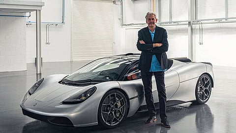 مصمم الأيقونة ماكلارين F1 يقدم تحفته الفنية الجديدة